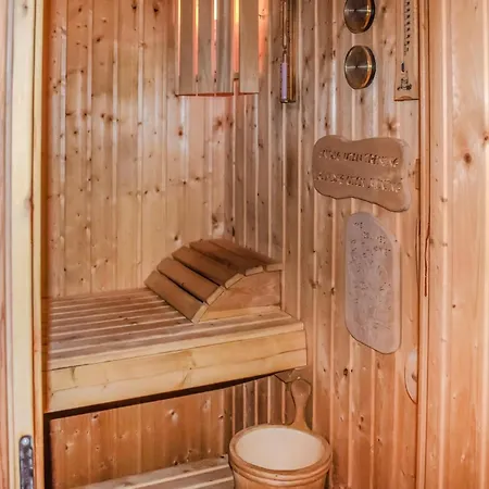 Amazing Home In Geilo With Sauna * Geilo